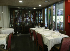 comedor principal del Restaurante Llar Roman